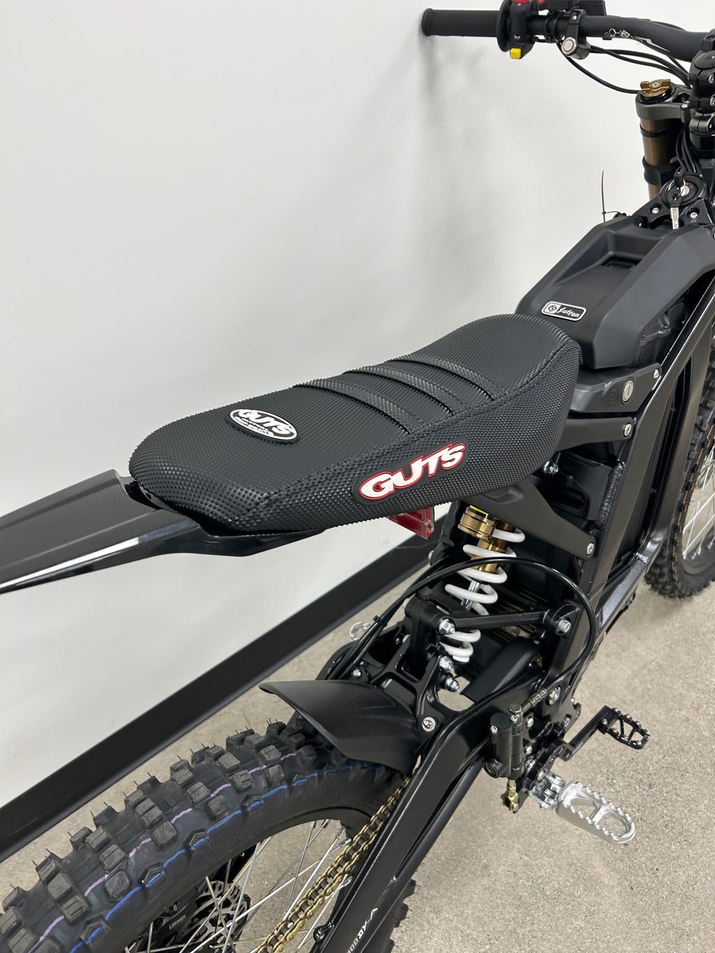 Guts Racing Seat Cover for Surron Light Bee X GUTS Racing
