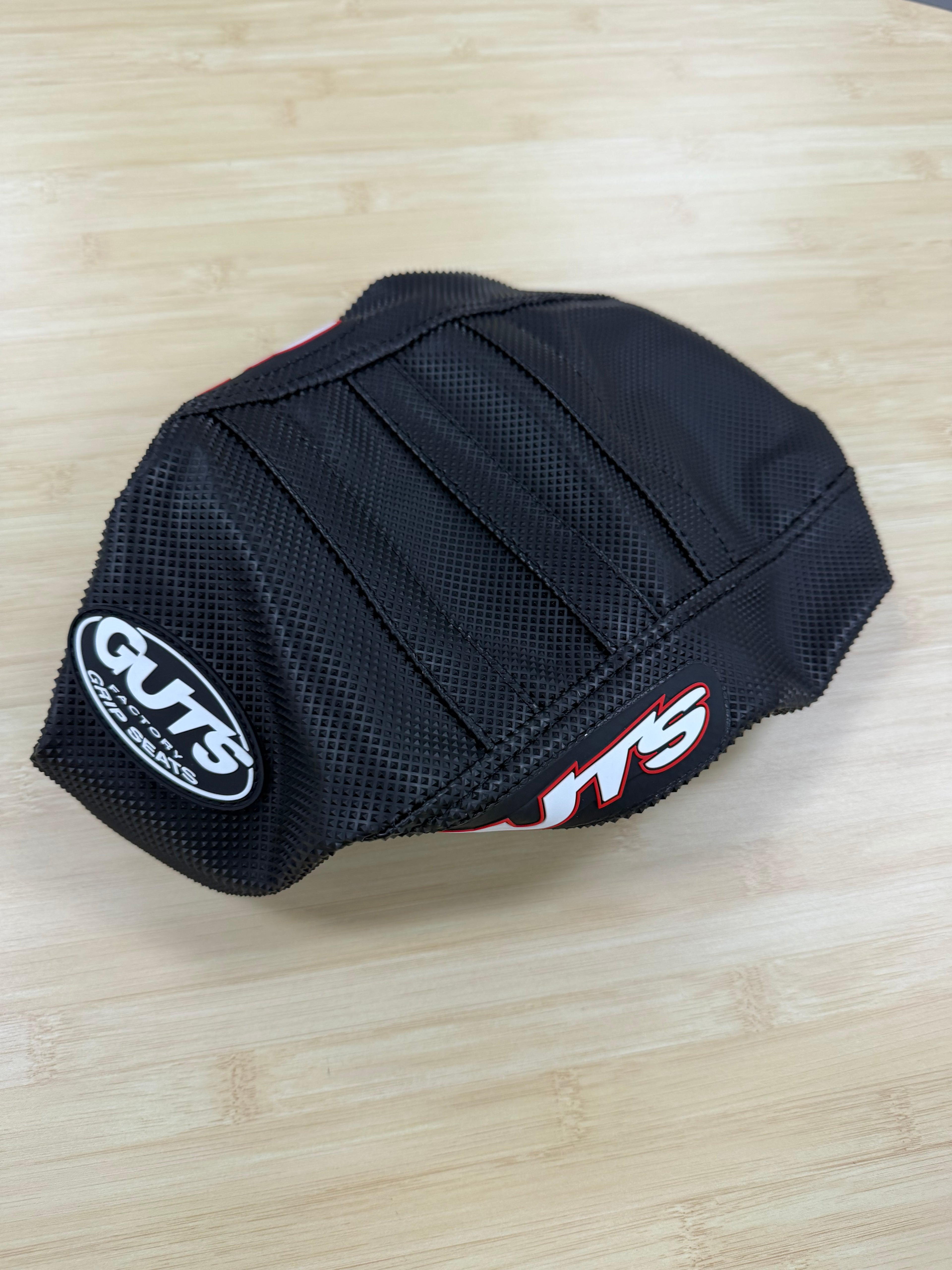 Guts Racing Seat Cover for Surron Light Bee X GUTS Racing