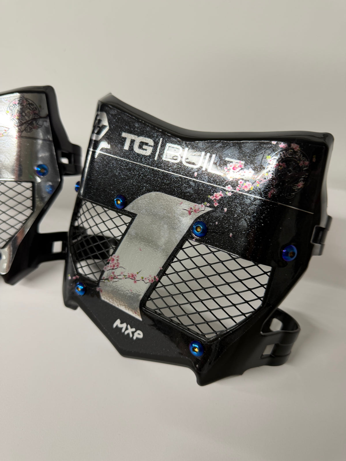 *Blossom Series* Real Titanium Vented Plate
